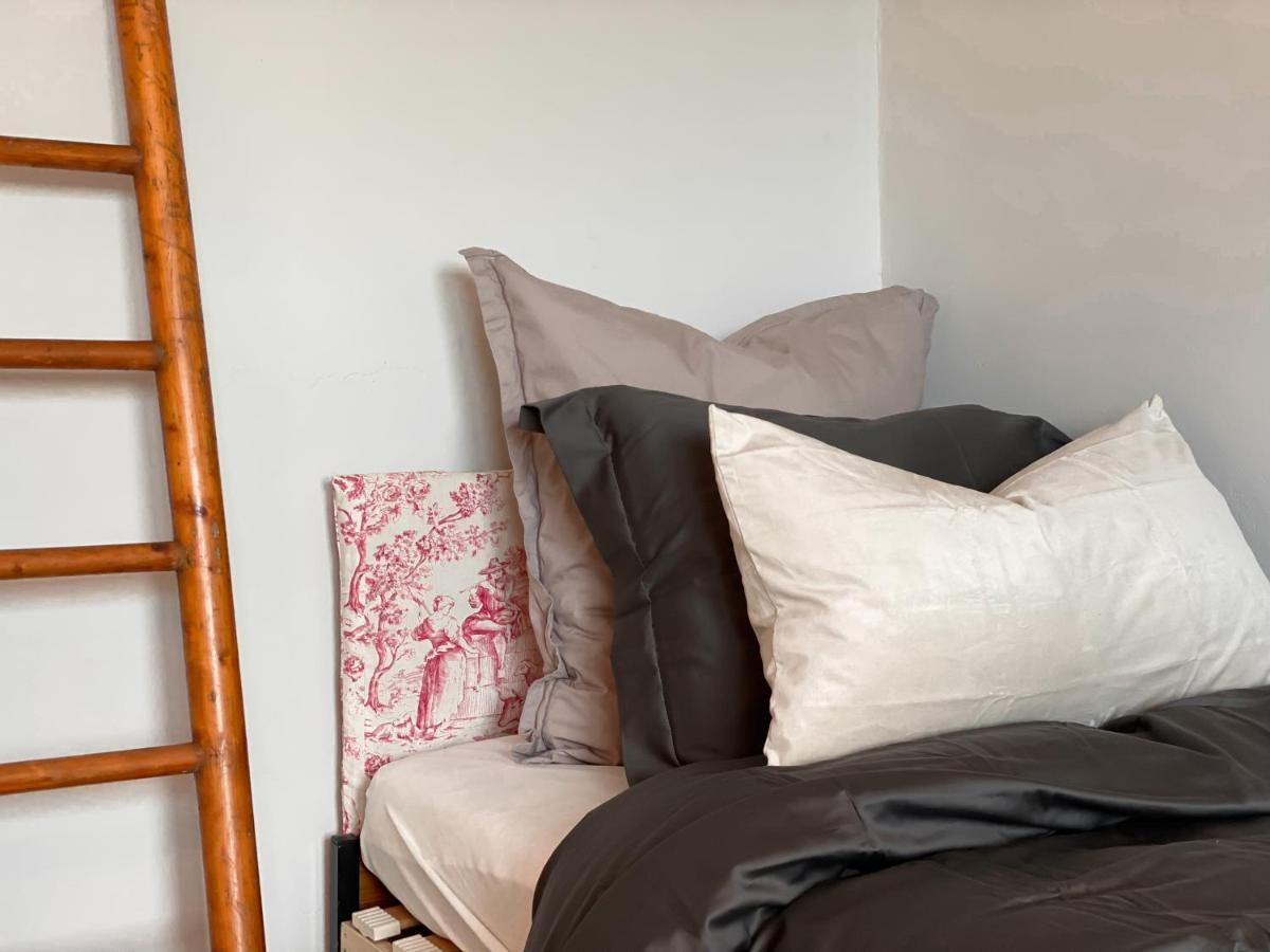 Little Taiwan Apartment เลียจ ภายนอก รูปภาพ